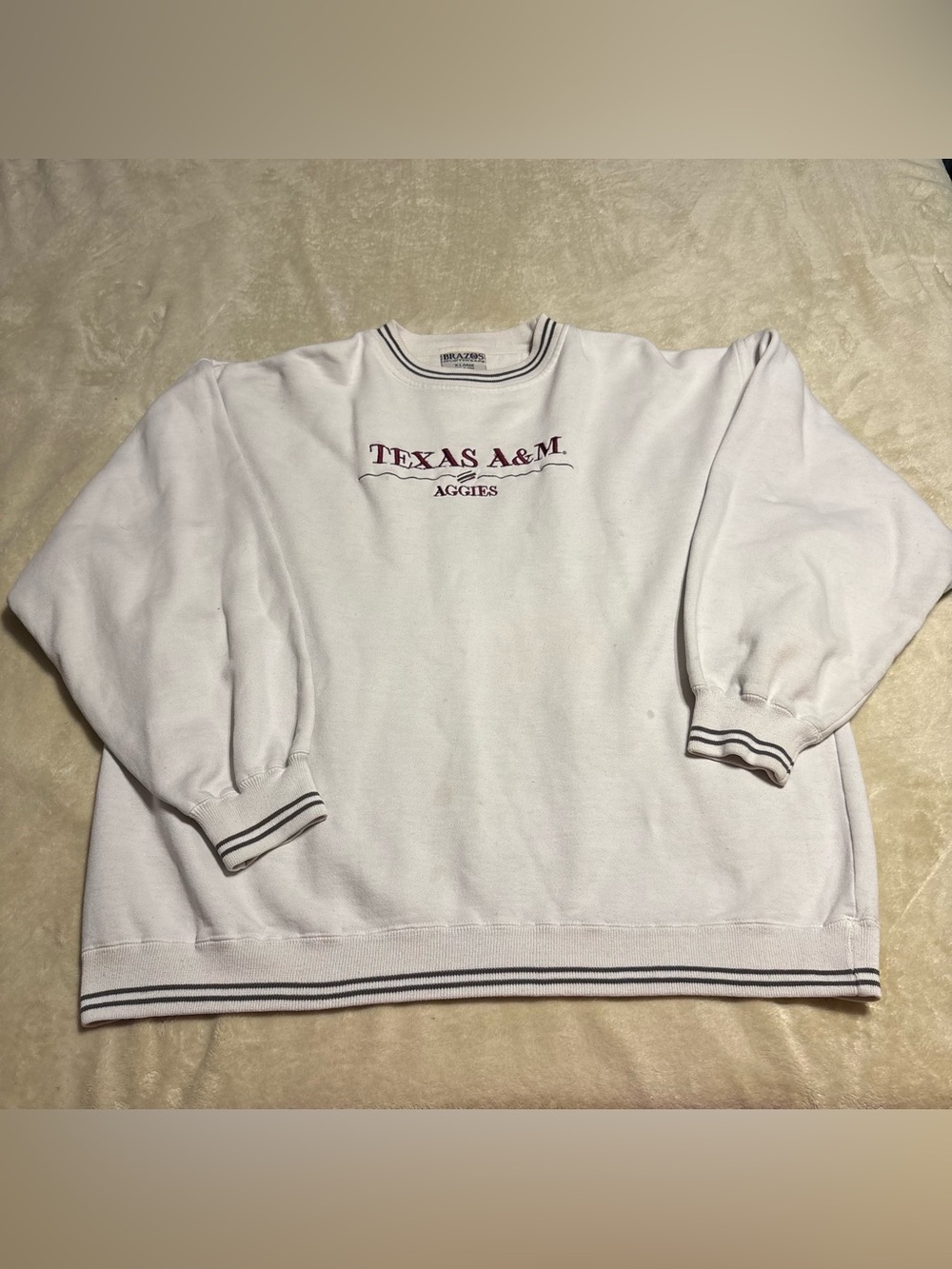 Texas A&M White Crewneck Sweatshirt - Classic Collegiate Style